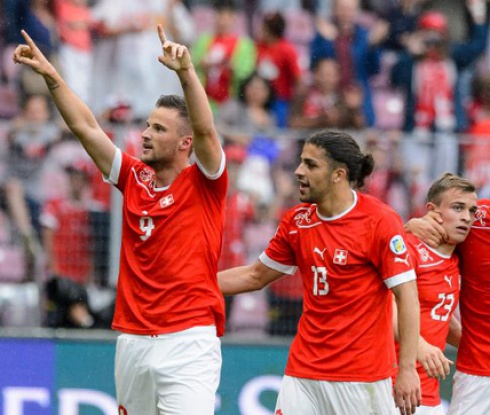 Швейцария сложи край на серията си от 14 мача без загуба