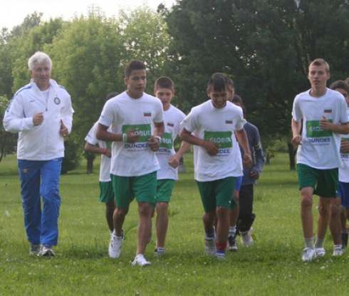 Нова детска школа по футбол отваря врати във Варна