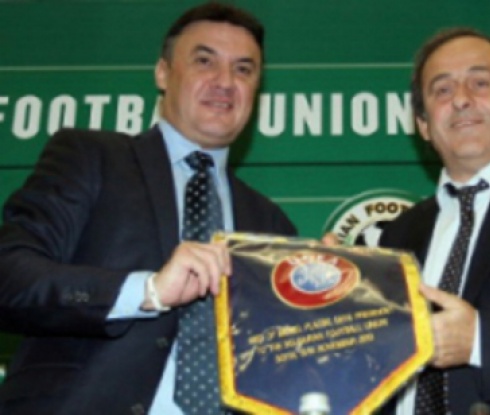 Блатер и Платини поздравиха Михайлов за преизбирането му