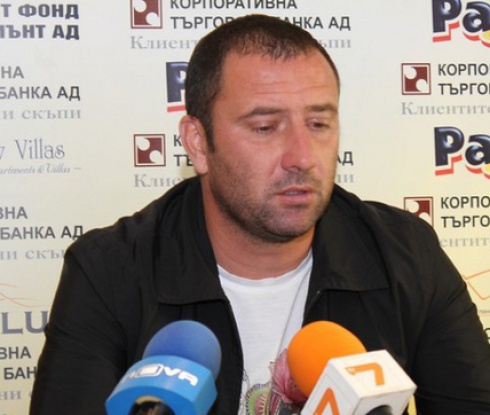 Александров се завръща в Левски