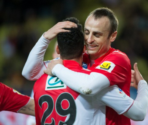 С два гола Бербатов донесе нов успех за Монако (видео)