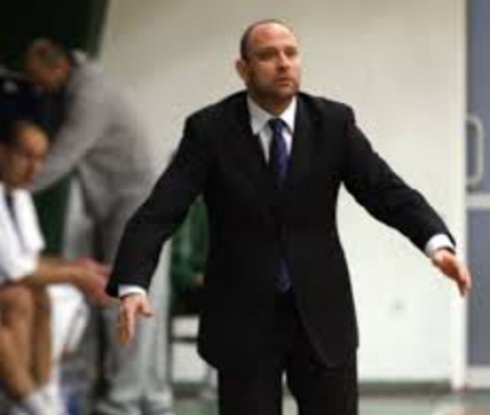 Левски изравни победите след драматичен успех над Лукойл