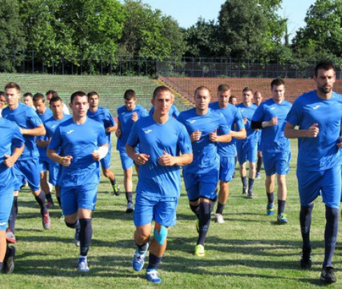 Дунав посреща Тича на старта на първенството