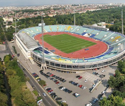 Националният стадион отваря врати два часа преди Лудогорец - Базел