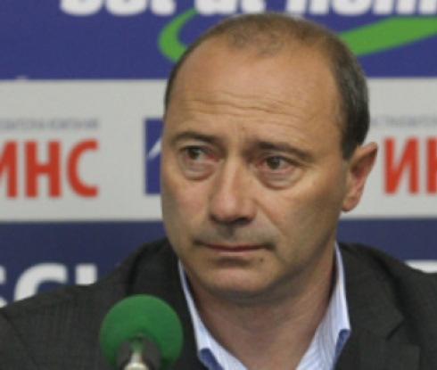 Емил Велев се извини на Локомотив Пловдив