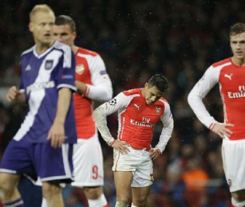Андерлехт стигна от 0:3 до 3:3 срещу Арсенал в Лондон (видео)