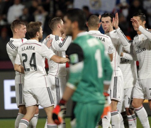 Реал Мадрид е на финал след разгром над Крус Асул (видео)