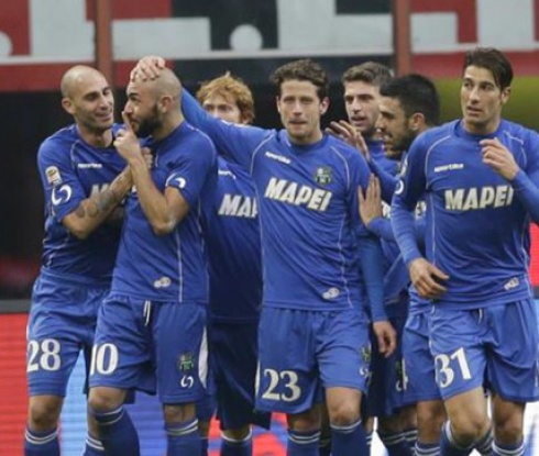 Милан отново падна на колене пред Сасуоло (видео)