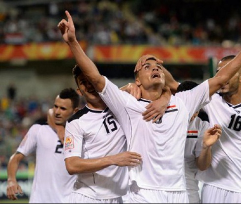 Ирак стигна 1/2-финалите за Купата на Азия (видео)
