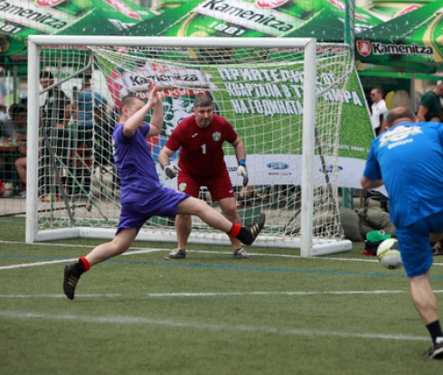 Започнаха 1/2-финалите на Kamenitza Фен Купа в Добрич и Варна