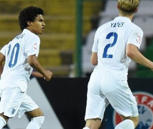 Англия с виза за юношеския Мондиал, Испания аут от Световното