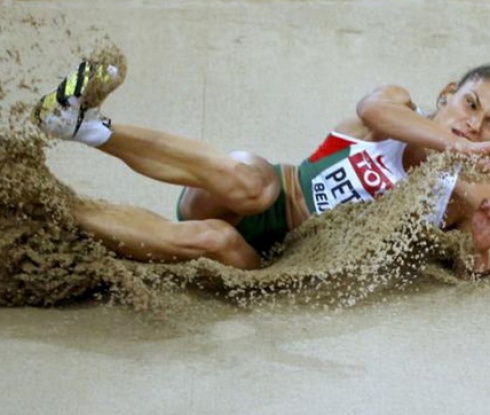Габриела Петрова се размина на сантиметри с медал на тройния скок 
