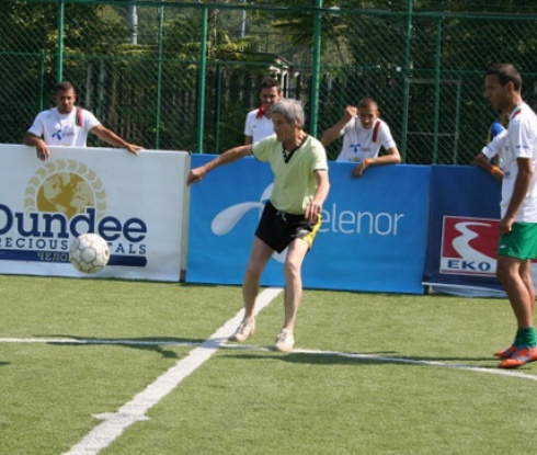 "Отбор на надеждата" откри Мини футболна лига в Пловдив