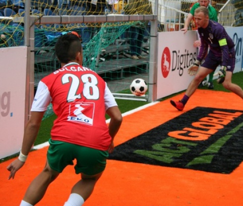 България загуби с 6:8 от Ирландия