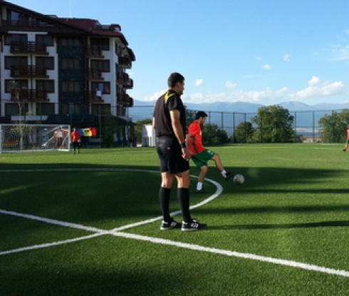 България започна с реми на Европейското по минифутбол