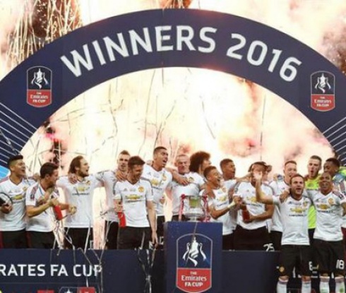 Юнайтед спечели ФА Къп след драматичен обрат срещу Кристъл Палас (видео)