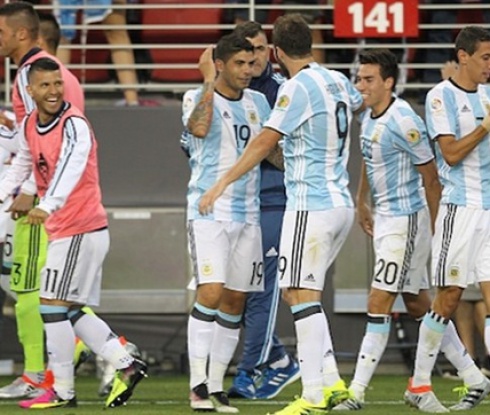 Силен старт за Аржентина, гаучосите удариха Чили (видео)