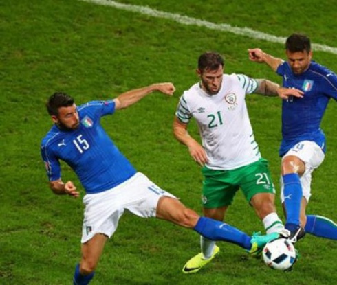 Ирландия подчини Италия с късен гол и се класира на 1/8-финал (видео)