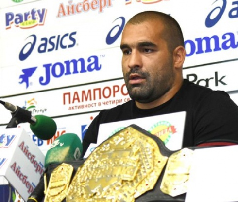 Благой Иванов: Водя преговори и с UFC