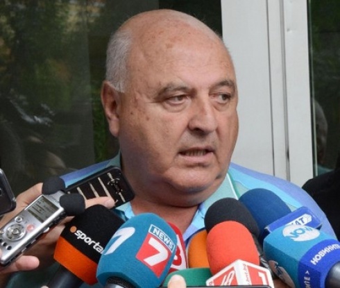 Стефанов: Скоро националният ни отбор ще се състои само от натурализирани чужденци