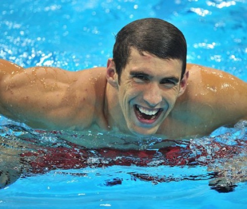 Майкъл Фелпс се класира с най-добро време за финала на 200 м съчетано плуване