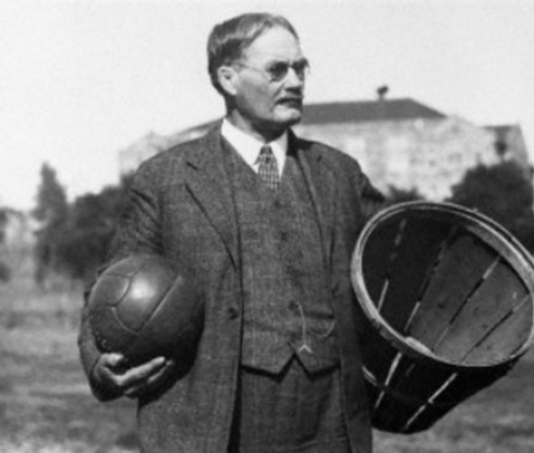 Баскетболът става на 125 години днес