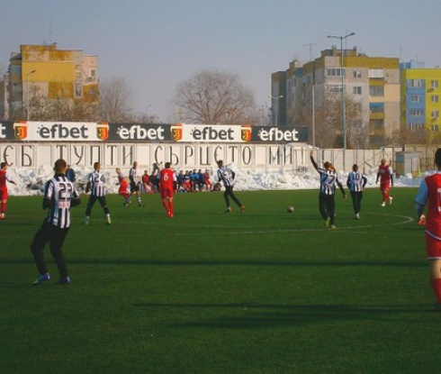 Локо Пловдив U19 допусна поражение от Асеновец в контрола