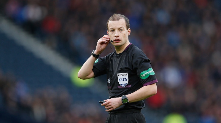 Ето кой ще ръководи България - Холандия