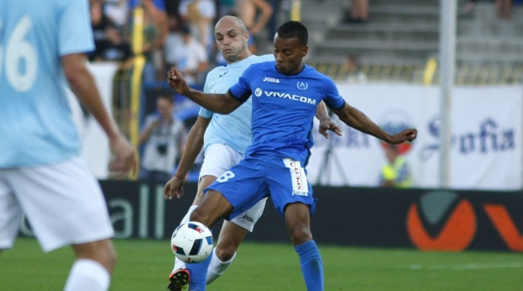 Де Ноойер към лалетата: Успехът Ви е сигурен