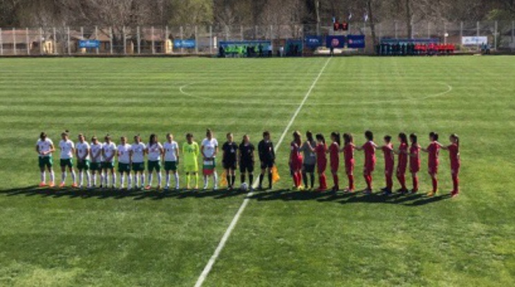 Националният отбор за девойки до 16 г. отстъпи на Сърбия след дузпи на турнира в Албена