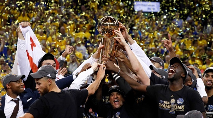 Голдън Стейт триумфира с титлата в НБА (видео)
