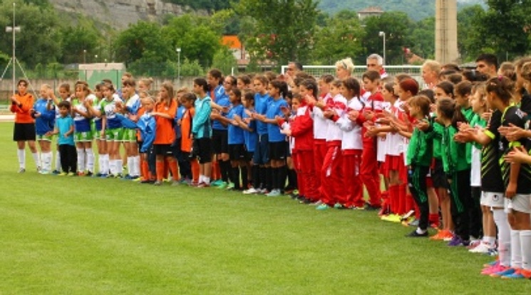 Казанлък ще бъде домакин на Фестивала по футбол за девойки до 15 г.