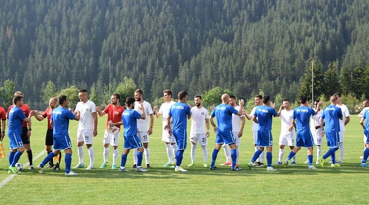 Етър - Локо Пловдив ще е първият мач от Първа лига за новия сезон