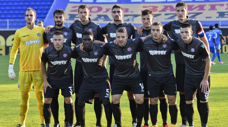УЕФА намали наказанието на Хайдук Сплит