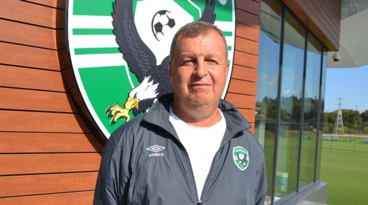 Юри Васев преди гостуването на Лудогорец U19 в Бургас (видео)