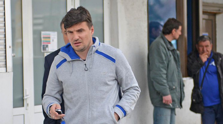 Бижутера подновява кариерата си, ще играе за Локомотив ГО