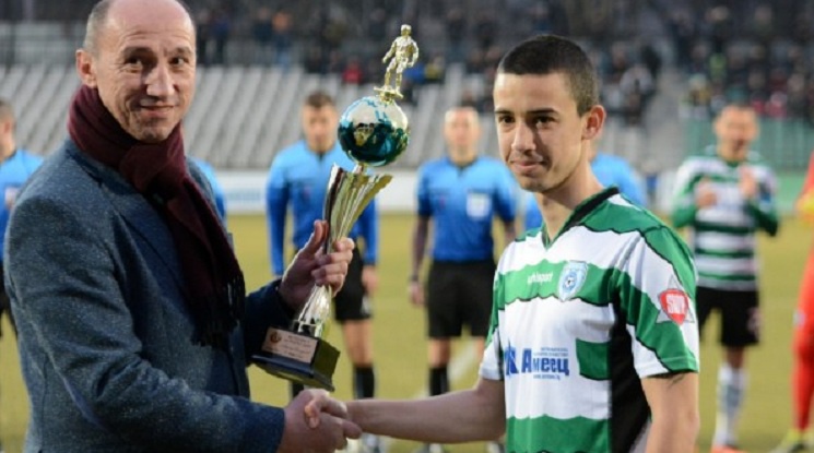 Мартин Костадинов е Футболист на Варна за 2017-а
