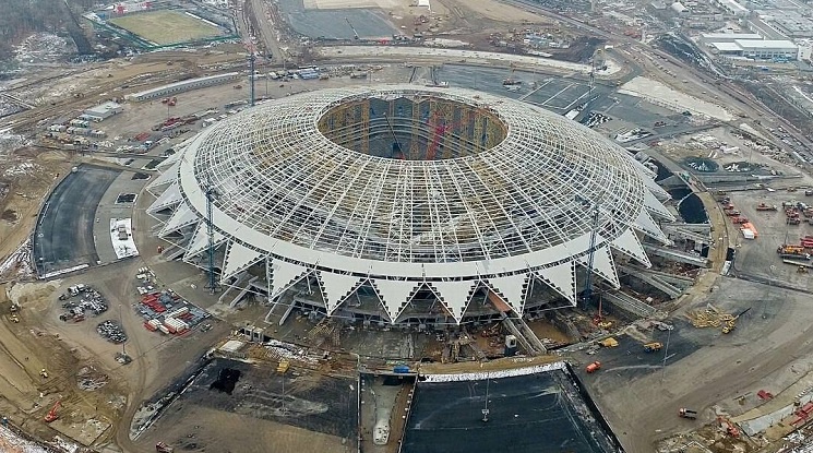 Изостава строежът на стадиона в Самара