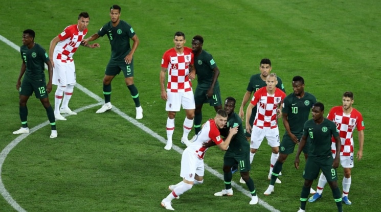 Хърватия не остави шанс на Нигерия и оглави групата (видео)