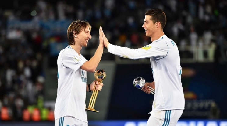 Роналдо, Модрич и Салах в битка за наградата на ФИФА 