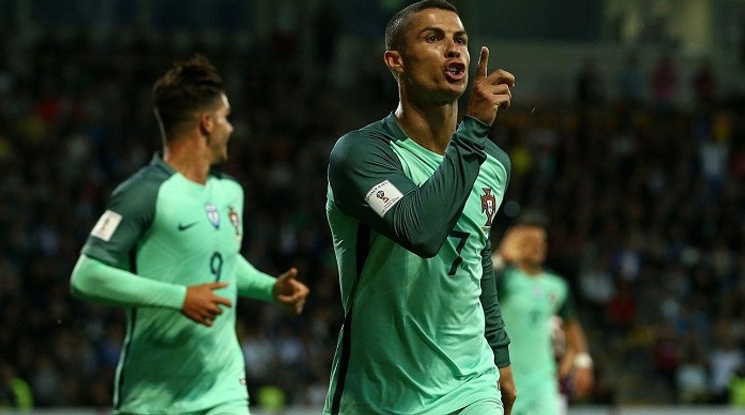 Премиерът на Португалия защити Роналдо