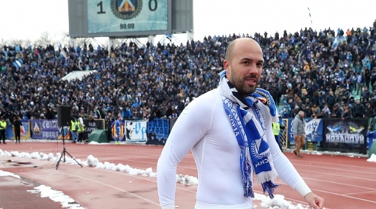 Николай Михайлов подписа с Левски до 2021 година