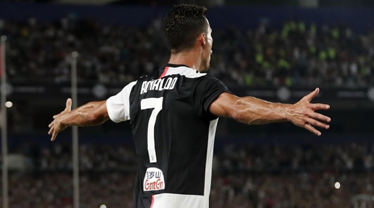 Роналдо поведе Юве към нови три точки (видео)