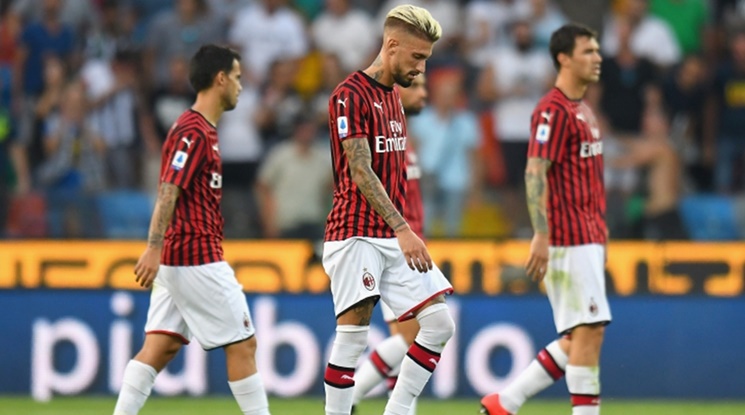 Поредно разочарование за Милан, росонерите паднаха в дербито с Рома (видео)