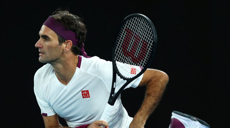 Федерер е на 1/4-финал с историческо постижение (видео)