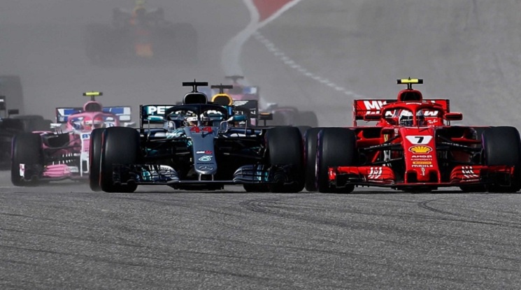 Формула 1 обмисля състезания без публика