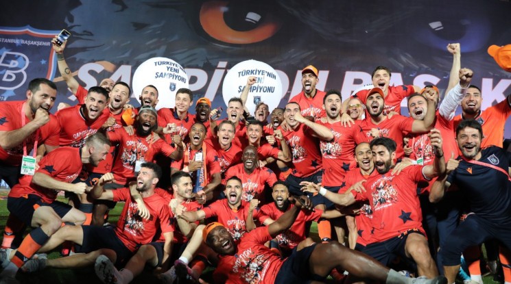 Историческа първа шампионска титла за Башакшехир в Турция