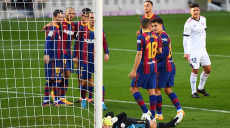 Барселона вкара четири на Осасуна, Меси посвети гола си на Марадона (видео)