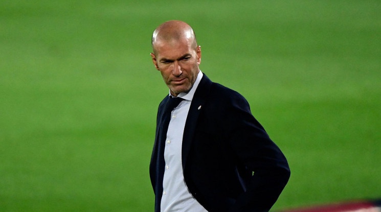 Зидан напуска Реал, дори да спечели Ла Лига