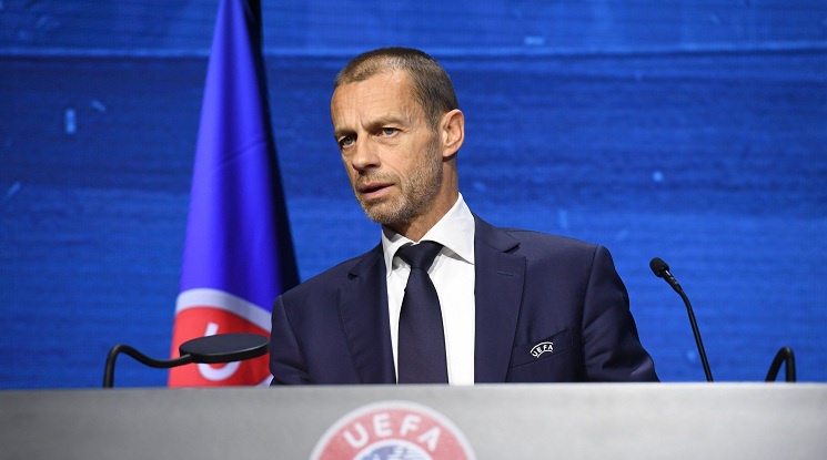 Идеята за провеждане на Световно първенство на всеки две години срещна сериозен отпор от УЕФА